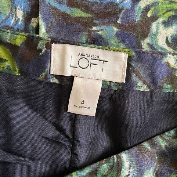 LOFT Ann Taylor Blue Green Floral Roses Pencil Skirt 4 - Picture 5 of 5